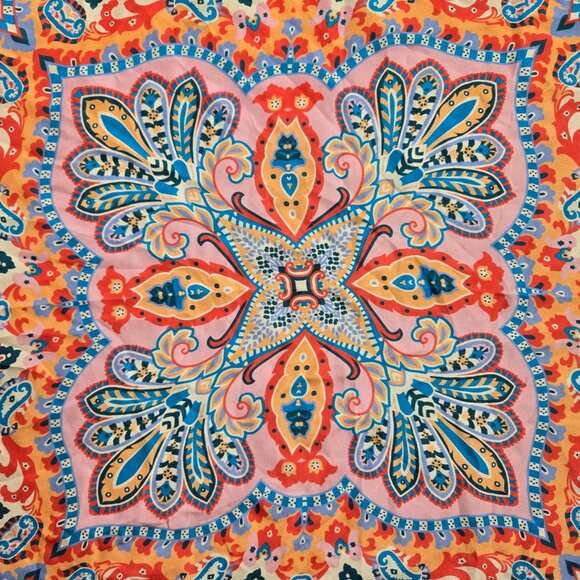 100% Silk Scarf Boho Floral Medallian - Picture 3 of 7